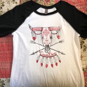 Super cute 3/4 sleeve shirt